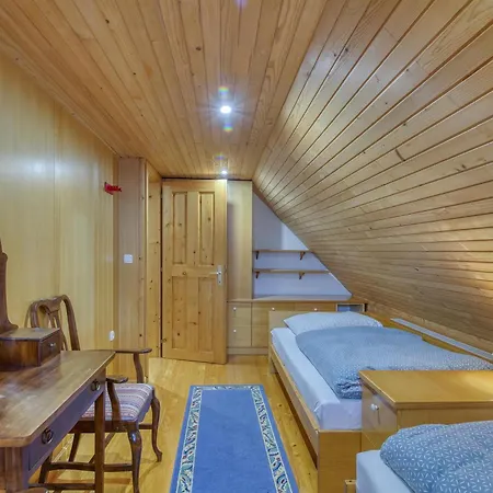 Chalet Kupljenik Near Bled - Happy Bohinjska Bela
