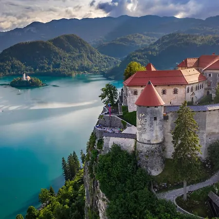 Kupljenik Near Bled - Happy Horská chata Bohinjska Bela